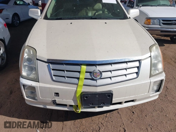 2008 Cadillac SRX AWD with VIN 1GYEE637X80102608, listed as a IAAI auction lot 41451221 with 151,552 mi miles. Bid and sale history available at carsss.com. Image 6.
