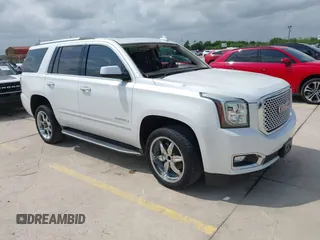 2016 GMC Yukon Denali z VIN 1GKS1CKJ8GR456495, wystawiony jako IAAI lot #42055526 z przebiegiem 99 385 mil mil oraz . Historia ofert i sprzedaży dostępna na DreamBid. Obrazek 1.