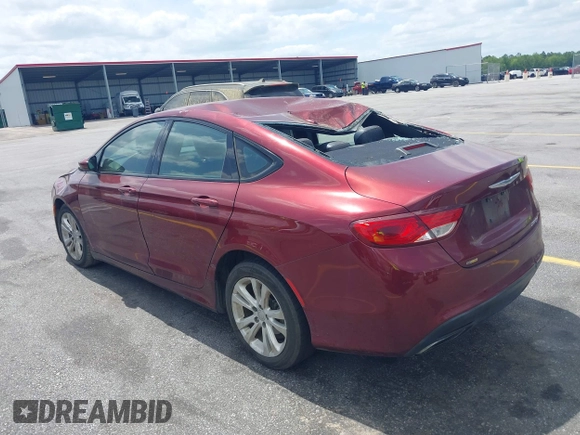 2015 Chrysler 200 S with VIN 1C3CCCBB7FN613219, listed as a IAAI auction lot 42084124 with 212,046 mi miles. Bid and sale history available at carsss.com. Image 3.