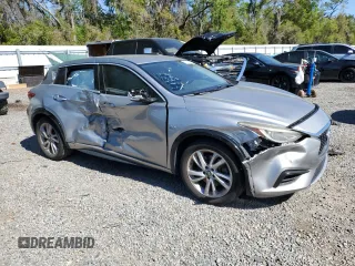 2018 Infiniti QX30 Luxury z VIN SJKCH5CP0JA050711, wystawiony jako Copart lot #48194225 z przebiegiem 116 892 mil mil oraz Szkoda całkowita • Salvage title. Historia ofert i sprzedaży dostępna na DreamBid. Obrazek 4.