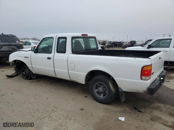 1998 Ford Ranger XL with VIN 1FTYR14C7WPB01989, listed as a Copart auction lot 83670414 with 250,367 mi miles and Salvage Title. Bid and sale history available at carsss.com. Image 2.