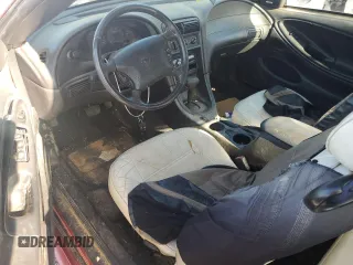 2002 Ford Mustang Deluxe с VIN 1FAFP44432F201391, выставлен на аукционе Copart как лот 57533095 с пробегом 105 314 миль миль и Списание • Salvage title. История ставок и продаж доступна на DreamBid. Изображение 8.