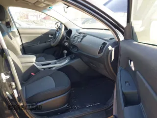2015 Kia Sportage LX with VIN KNDPB3AC8F7761989, listed as a IAAI auction lot 41787389 with 31,706 mi miles and . Bid and sale history available at DreamBid. Image 5.