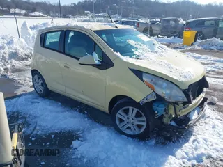 2013 Chevrolet Spark LS with VIN KL8CB6S92DC548018, listed as a IAAI auction lot 41254721 with 141,403 mi miles. Bid and sale history available at carsss.com. Image 1.