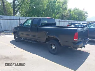 2000 Ford F-150 XL z VIN 2FTRX18L8YCA51967, wystawiony jako IAAI lot #42478391 z przebiegiem Nie podano mil oraz . Historia ofert i sprzedaży dostępna na DreamBid. Obrazek 3.