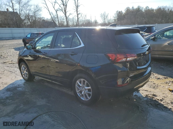 2022 Chevrolet Equinox LT with VIN 2GNAXUEV1N6119628, listed as a Copart auction lot 46064325 with 45,848 mi miles and Salvage Title. Bid and sale history available at carsss.com. Image 2.