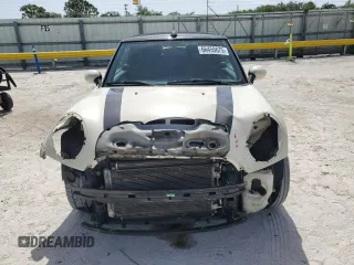 2014 MINI Convertible с VIN WMWZN3C56ET569651, выставлен на аукционе Copart как лот 66455675 с пробегом 117 994 миль миль и Списание • Salvage title. История ставок и продаж доступна на DreamBid. Изображение 5.