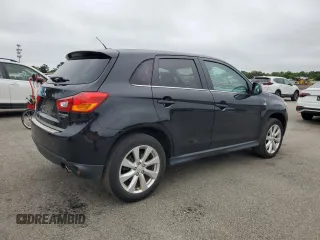 2015 Mitsubishi Outlander SE with VIN 4A4AP4AU2FE042103, listed as a Copart auction lot 64390925 with 48,369 mi miles and Salvage title. Bid and sale history available at DreamBid. Image 3.