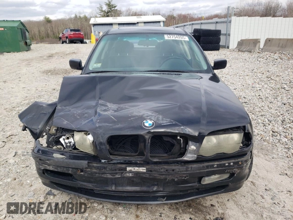 2001 BMW 3 Series 325i with VIN WBAAV334X1EE77884, listed as a Copart auction lot 52754205 with 0 mi miles and Clean Title. Bid and sale history available at carsss.com. Image 5.