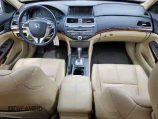 2011 Honda Crosstour EX-L z VIN 5J6TF2H52BL000052, wystawiony jako Copart lot #55024955 z przebiegiem 152 951 mil mil oraz Szkoda całkowita • Salvage title. Historia ofert i sprzedaży dostępna na DreamBid. Obrazek 8.