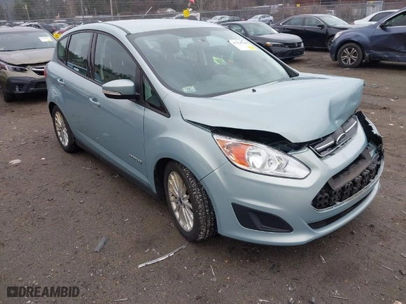 2013 Ford C-Max Hybrid SE with VIN 1FADP5AU6DL502940, listed as a IAAI auction lot 41918326 with 92,263 mi miles. Bid and sale history available at carsss.com. Image 1.