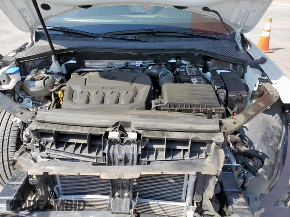 2022 Volkswagen Tiguan SE R-Line Black z VIN 3VVCB7AX0NM161028, wystawiony jako Copart lot #52976305 z przebiegiem 21 938 mil mil oraz Szkoda całkowita • Salvage title. Historia ofert i sprzedaży dostępna na DreamBid. Obrazek 12.