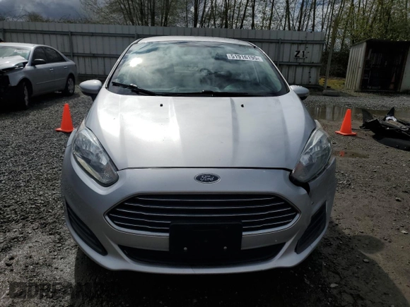 2015 Ford Fiesta SE with VIN 3FADP4BJ9FM198745, listed as a Copart auction lot 51916195 with 116,763 mi miles and Salvage Title. Bid and sale history available at DreamBid. Image 5.