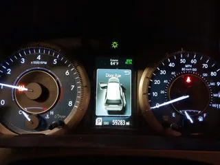 2018 Toyota Sienna XLE Auto Access Seat с VIN 5TDYZ3DC7JS909902, выставлен на аукционе IAAI как лот 42044363 с пробегом 59 283 миль миль и . История ставок и продаж доступна на DreamBid. Изображение 16.