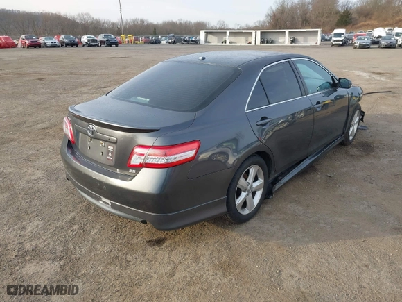 2011 Toyota Camry LE with VIN 4T1BF3EK0BU181403, listed as a IAAI auction lot 41772284 with 148,105 mi miles. Bid and sale history available at carsss.com. Image 4.