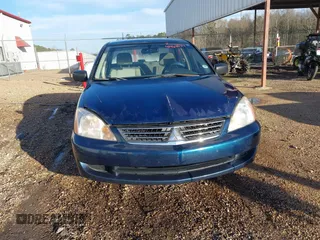 2006 Mitsubishi Lancer ES with VIN JA3AJ26E96U021297, listed as a IAAI auction lot 41462034 with 221,375 mi miles. Bid and sale history available at carsss.com. Image 6.