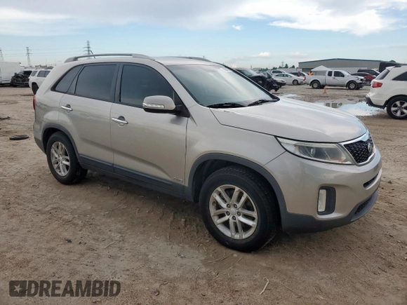 2015 Kia Sorento LX with VIN 5XYKTCA61FG617141, listed as a Copart auction lot 62824255 with 105,796 mi miles and Clean title. Bid and sale history available at DreamBid. Image 4.