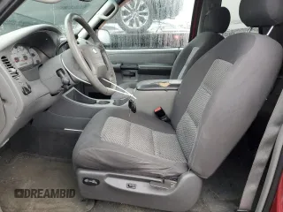 2003 Ford Explorer Sport XLS z VIN 1FMZU70E13UA58756, wystawiony jako Copart lot #85030284 z przebiegiem 175 764 mil mil oraz Tytuł czysty. Historia ofert i sprzedaży dostępna na DreamBid. Obrazek 7.