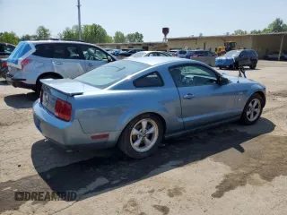 2007 Ford Mustang Deluxe with VIN 1ZVHT80N275327594, listed as a Copart auction lot 58373975 with 123,031 mi miles and Salvage title. Bid and sale history available at DreamBid. Image 3.