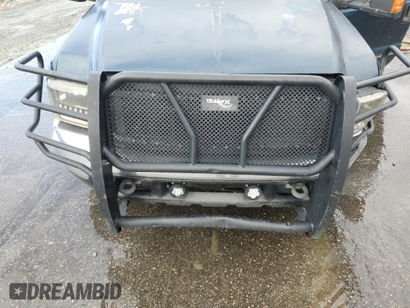 1999 Ford Super Duty F-250 XL with VIN 1FTNX20FXXEA40858, listed as a Copart auction lot 50202775 with 368,464 mi miles and Salvage Title. Bid and sale history available at carsss.com. Image 13.