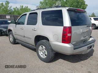 2008 Chevrolet Tahoe 3LT z VIN 1GNFK13018J213428, wystawiony jako IAAI lot #42236022 z przebiegiem 182 725 mil mil oraz . Historia ofert i sprzedaży dostępna na DreamBid. Obrazek 3.