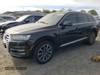 2017 Audi Q7 Premium Plus with VIN WA1LAAF70HD020610, listed as a Copart auction lot 52997525 with 129,215 mi miles and Clean Title. Bid and sale history available at carsss.com. Image 1.