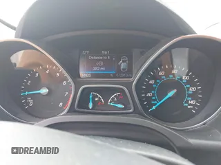 2016 Ford Escape SE with VIN 1FMCU0GX4GUC55365, listed as a IAAI auction lot 41901838 with 72,913 mi miles. Bid and sale history available at carsss.com. Image 7.