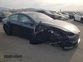2023 Tesla Model S Plaid с VIN 5YJSA1E67PF528820, выставлен на аукционе Copart как лот 83111464 с пробегом 17 858 миль миль и Списание • Salvage title. История ставок и продаж доступна на DreamBid. Изображение 4.