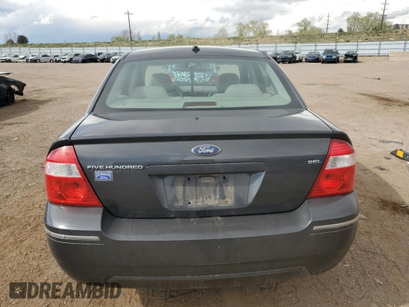 2007 Ford Five Hundred SEL z VIN 1FAFP24107G105360, wystawiony jako Copart lot #54726665 z przebiegiem 211 196 mil mil oraz Szkody całkowita. Historia ofert i sprzedaży dostępna na DreamBid. Obrazek 6.