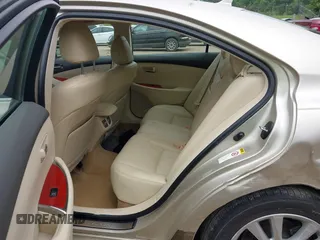 2010 Lexus ES 330 with VIN JTHBK1EG0A2396515, listed as a IAAI auction lot 42208946 with 181,471 mi miles and . Bid and sale history available at DreamBid. Image 8.