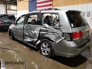 2008 Honda Odyssey Touring z VIN 5FNRL38918B104500, wystawiony jako Copart lot #47816145 z przebiegiem 262 179 mil mil oraz Szkoda całkowita • Salvage title. Historia ofert i sprzedaży dostępna na DreamBid. Obrazek 2.