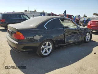 2001 BMW 3 Series 325Ci with VIN WBABN33401JW56413, listed as a Copart auction lot 73610734 with 187,259 mi miles and Salvage Title. Bid and sale history available at carsss.com. Image 3.