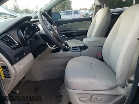 2019 Kia Sedona EX with VIN KNDMB5C13K6535725, listed as a Copart auction lot 82519594 with 57,129 mi miles and Salvage Title. Bid and sale history available at DreamBid. Image 7.