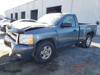 2007 Chevrolet Silverado 1500 LT w/1LT with VIN 1GCEK14097Z633490, listed as a Copart auction lot 49422295 with 251,331 mi miles and Salvage Title. Bid and sale history available at carsss.com. Image 1.