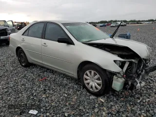 2005 Toyota Camry STD z VIN 4T1BE32K85U386267, wystawiony jako Copart lot #59219615 z przebiegiem 171 844 mil mil oraz Szkoda całkowita • Salvage title. Historia ofert i sprzedaży dostępna na DreamBid. Obrazek 4.