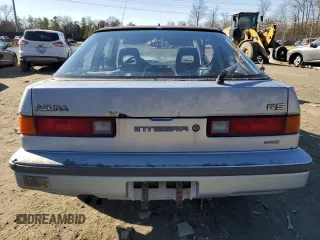 1989 Acura Integra z VIN JH4DA3448KS004042, wystawiony jako Copart lot #85917354 z przebiegiem 126 899 mil mil oraz Szkoda całkowita • Salvage title. Historia ofert i sprzedaży dostępna na DreamBid. Obrazek 6.