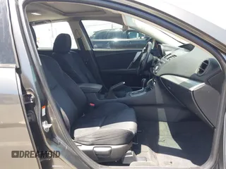 2010 Mazda 3 S Sport with VIN JM1BL1H68A1354696, listed as a IAAI auction lot 42255522 with 218,310 mi miles and . Bid and sale history available at DreamBid. Image 5.