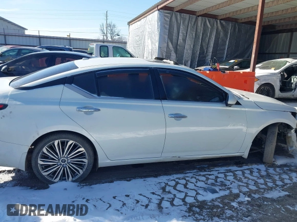 2023 Nissan Altima SL with VIN 1N4BL4EV4PN375579, listed as a IAAI auction lot 41592176 with 29,238 mi miles and . Bid and sale history available at DreamBid. Image 13.