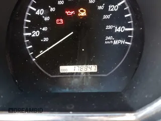 2008 Lexus RX with VIN 2T2HK31U38C057662, listed as a IAAI auction lot 41977657 with 178,847 mi miles. Bid and sale history available at carsss.com. Image 7.
