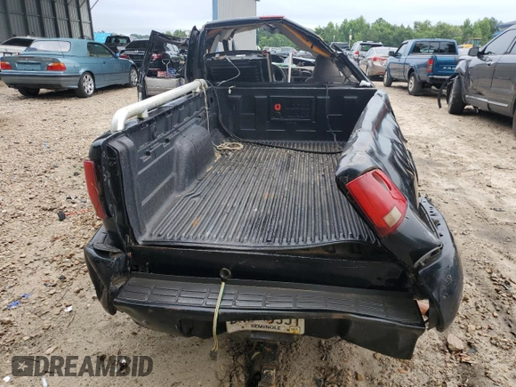 2003 GMC Sonoma with VIN 1GTCS19H038270227, listed as a Copart auction lot 61437014 with Not Provided miles and Non Repairable. Bid and sale history available at DreamBid. Image 6.