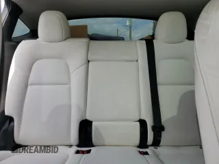 2020 Tesla Model Y Long Range z VIN 5YJYGDEE2LF049815, wystawiony jako Copart lot #53738165 z przebiegiem 113 779 mil mil oraz Szkoda całkowita • Salvage title. Historia ofert i sprzedaży dostępna na DreamBid. Obrazek 10.