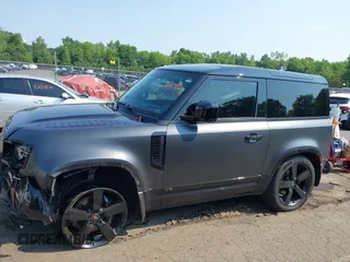 2023 Land Rover Defender with VIN SALEW6EE6P2161939, listed as a IAAI auction lot 42621426 with 33,333 mi miles and . Bid and sale history available at DreamBid. Image 14.