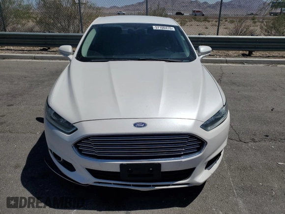 2016 Ford Fusion SE Hybrid с VIN 3FA6P0LU4GR259692, выставлен на аукционе Copart как лот 57100415 с пробегом 154 051 миль миль и Списание • Salvage title. История ставок и продаж доступна на DreamBid. Изображение 5.