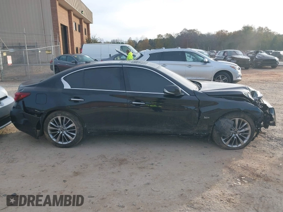 2019 Infiniti Q50 3.0t LUXE with VIN JN1EV7AP3KM541747, listed as a IAAI auction lot 40973538 with 43,139 mi miles. Bid and sale history available at carsss.com. Image 13.