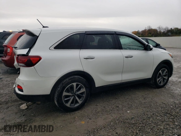 2020 Kia Sorento LX with VIN 5XYPG4A58LG664766, listed as a Copart auction lot 78896194 with 82,028 mi miles and Salvage Title. Bid and sale history available at DreamBid. Image 3.