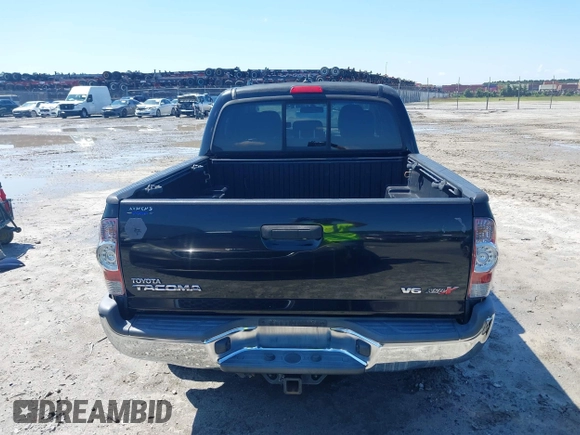 2015 Toyota Tacoma z VIN 3TMLU4EN3FM186765, wystawiony jako IAAI lot #42235553 z przebiegiem 183 878 mil mil oraz . Historia ofert i sprzedaży dostępna na DreamBid. Obrazek 17.