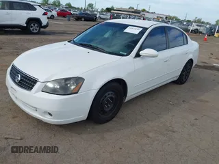 2006 Nissan Altima 2.5 S with VIN 1N4AL11D96N362798, listed as a IAAI auction lot 41977215 with 269,626 mi miles. Bid and sale history available at carsss.com. Image 2.