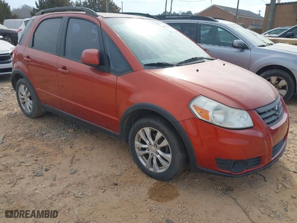 2013 Suzuki SX4 Crossover with VIN JS2YB5A35D6100302, listed as a IAAI auction lot 41566822 with 126,344 mi miles. Bid and sale history available at carsss.com. Image 1.