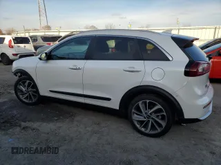 2019 Kia Niro Touring with VIN KNDCE3LC3K5303186, listed as a Copart auction lot 83023374 with 0 mi miles and Salvage Title. Bid and sale history available at carsss.com. Image 2.