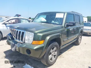2008 Jeep Commander Sport z VIN 1J8HG48K88C232277, wystawiony jako IAAI lot #42582253 z przebiegiem 159 912 mil mil oraz . Historia ofert i sprzedaży dostępna na DreamBid. Obrazek 18.